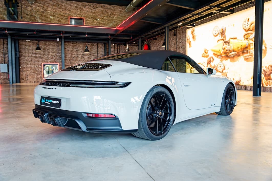 Porsche Carrera GTS Cabrio
