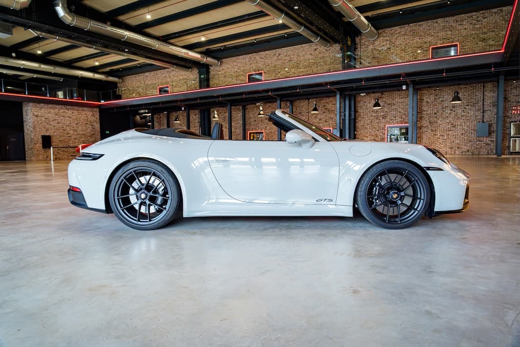 Porsche Carrera GTS Cabrio