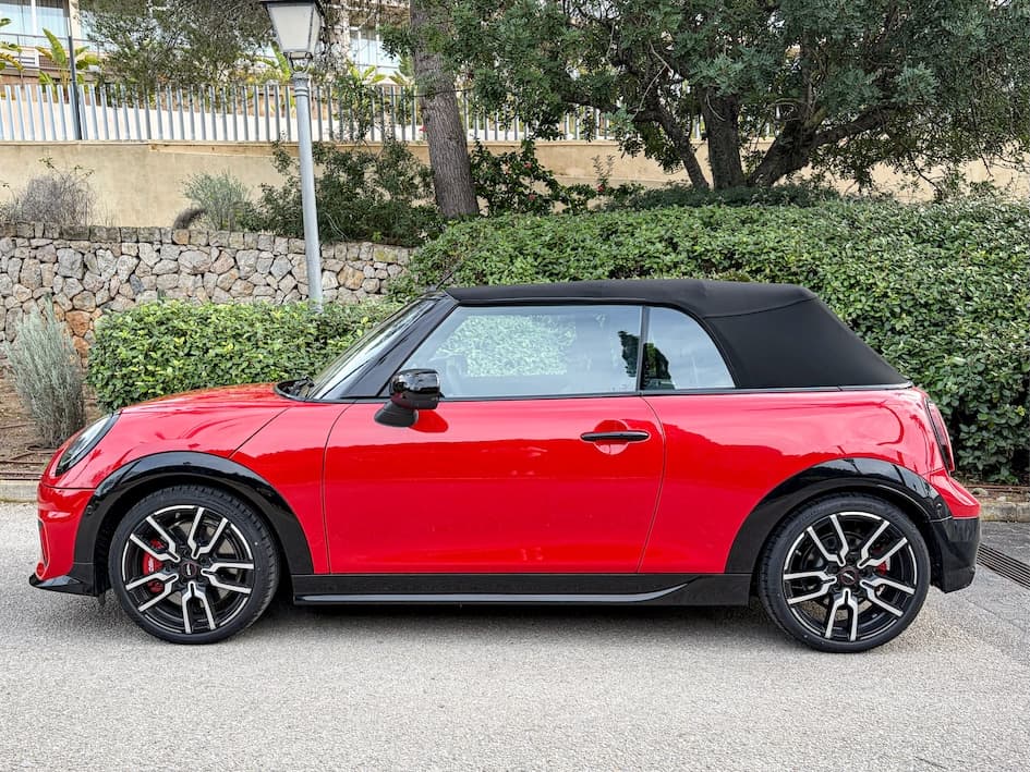 Mini John Cooper Works Cabrio