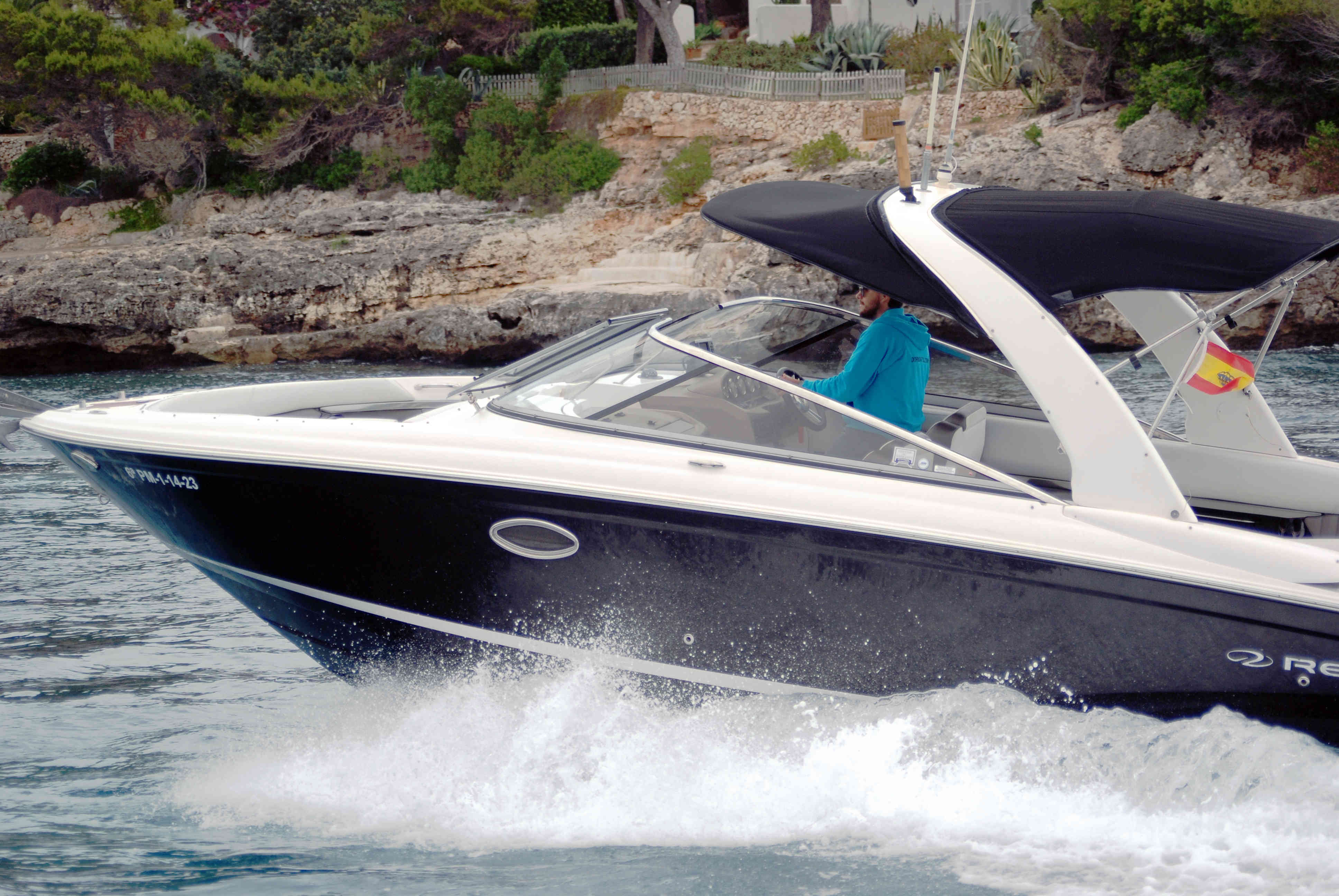 Regal 2700