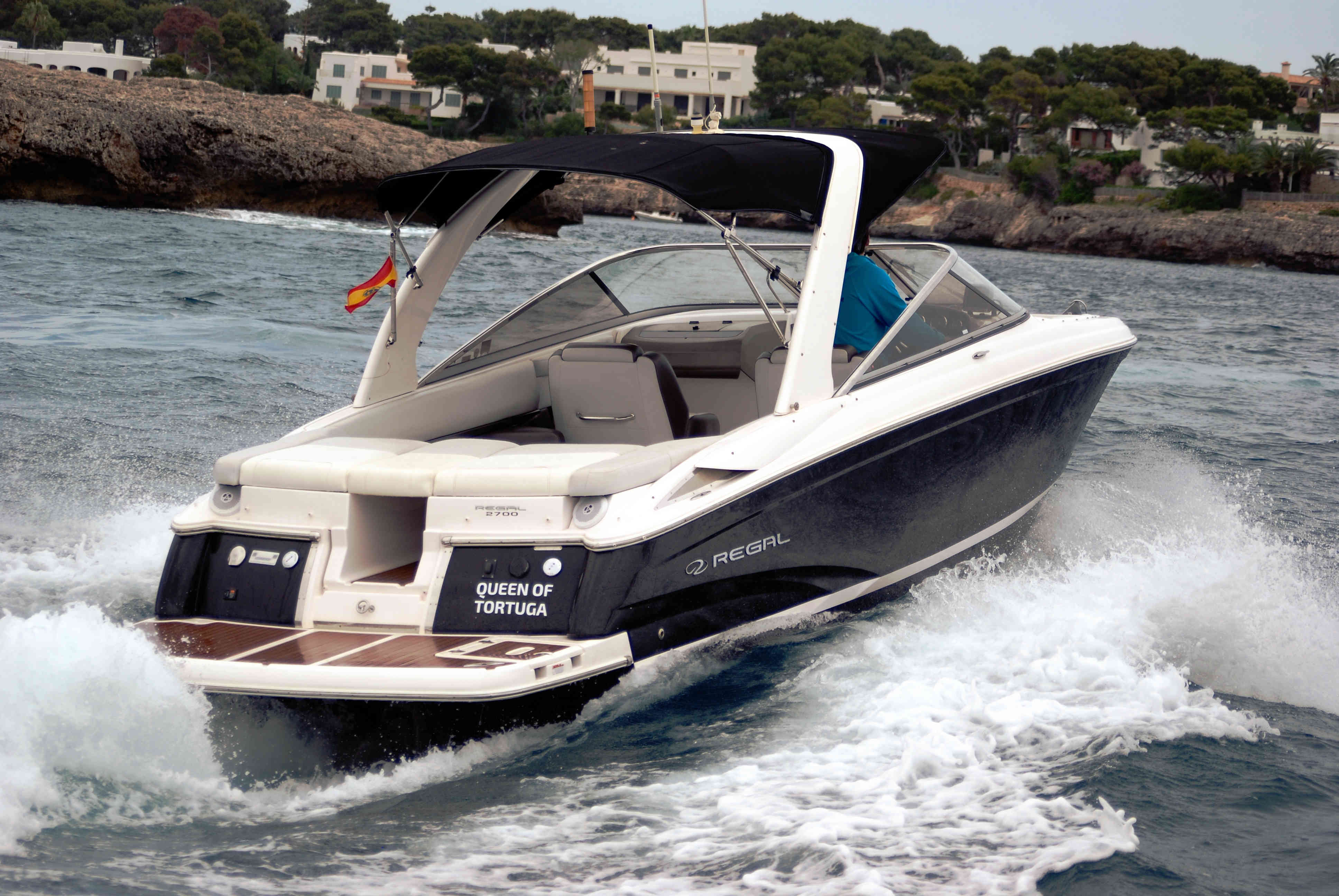 Regal 2700