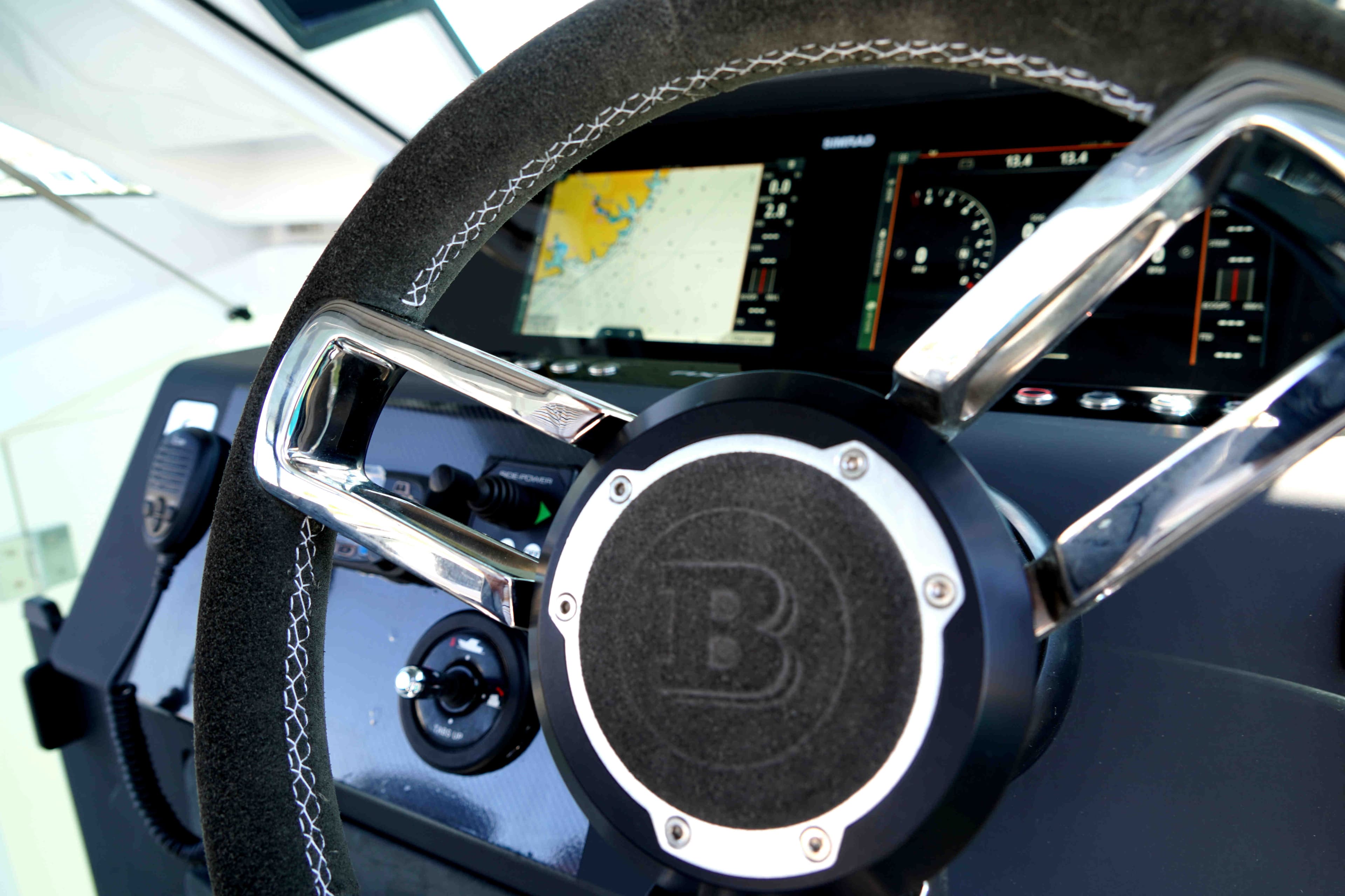 Axopar 37ST BRABUS Line