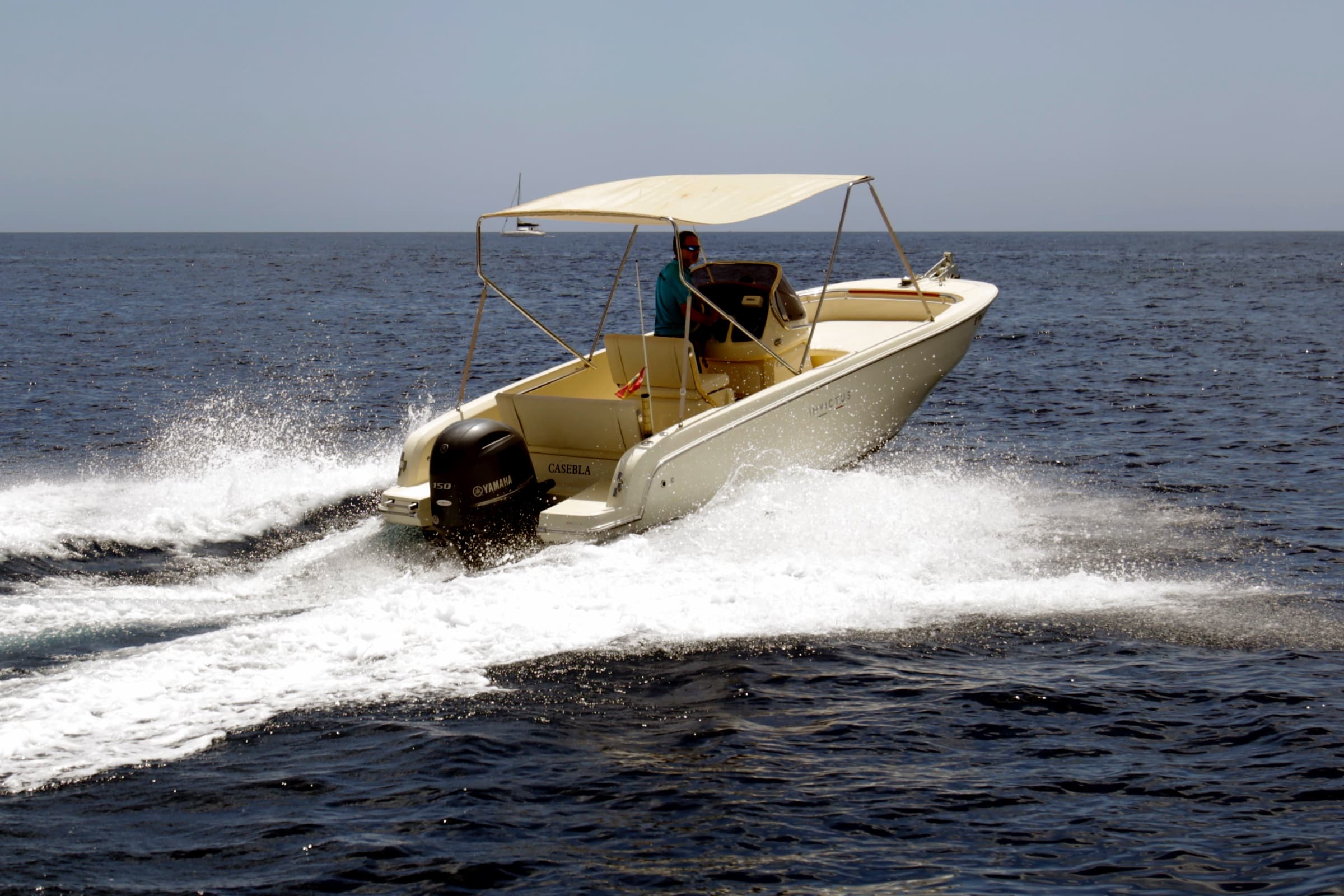 Invictus FX200