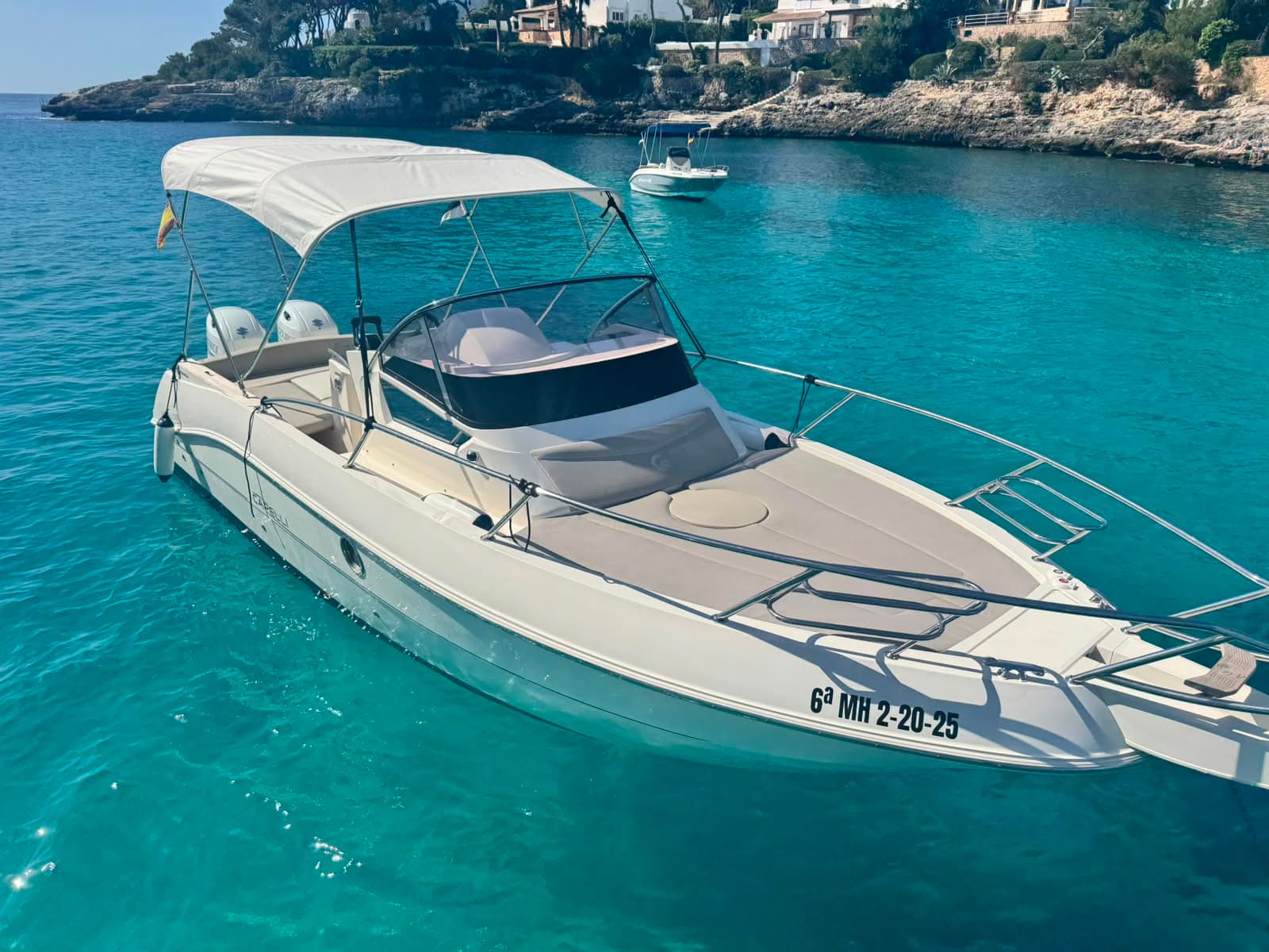 CAPELLI CABIN CRUISER