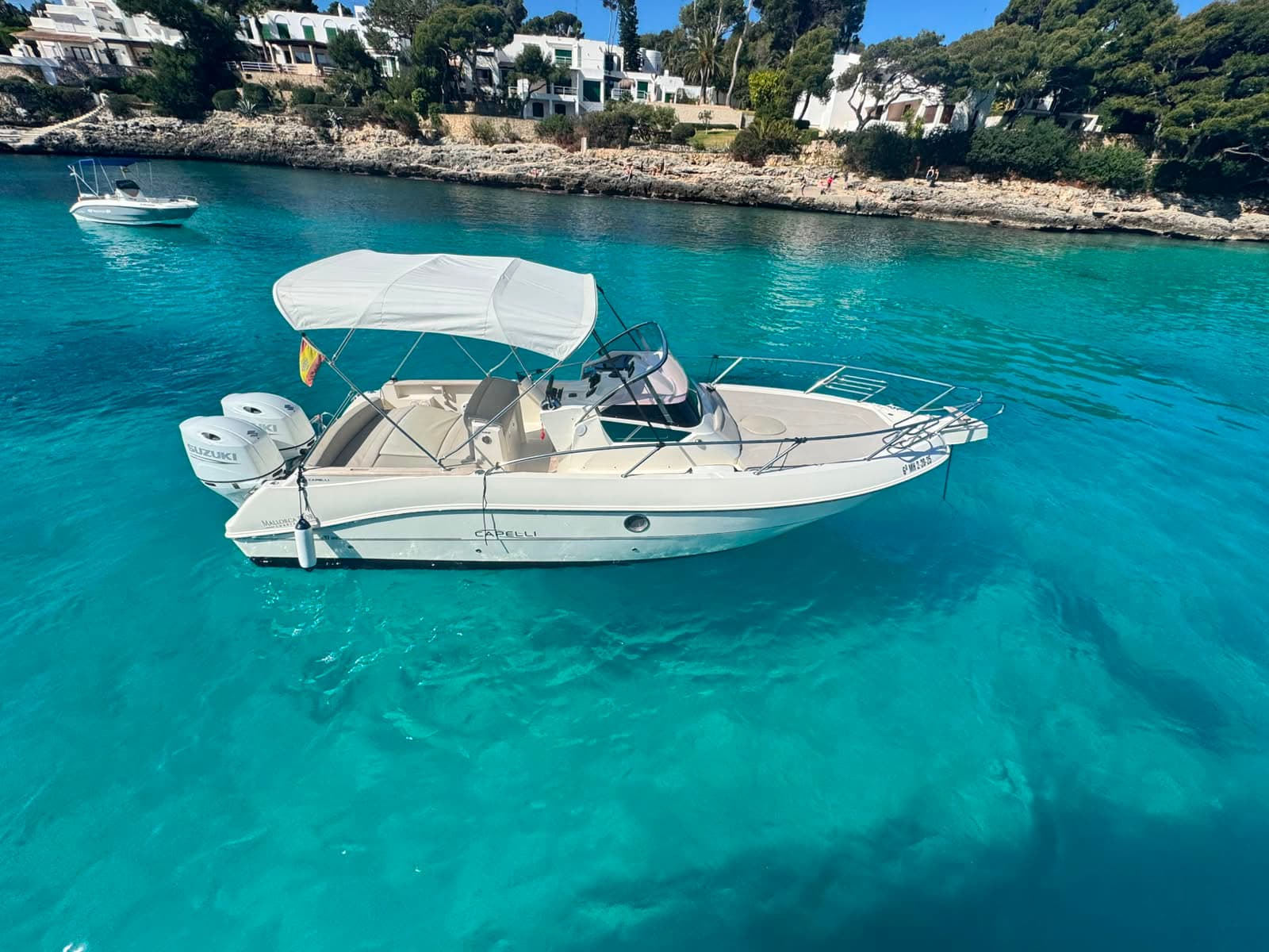 CAPELLI CABIN CRUISER