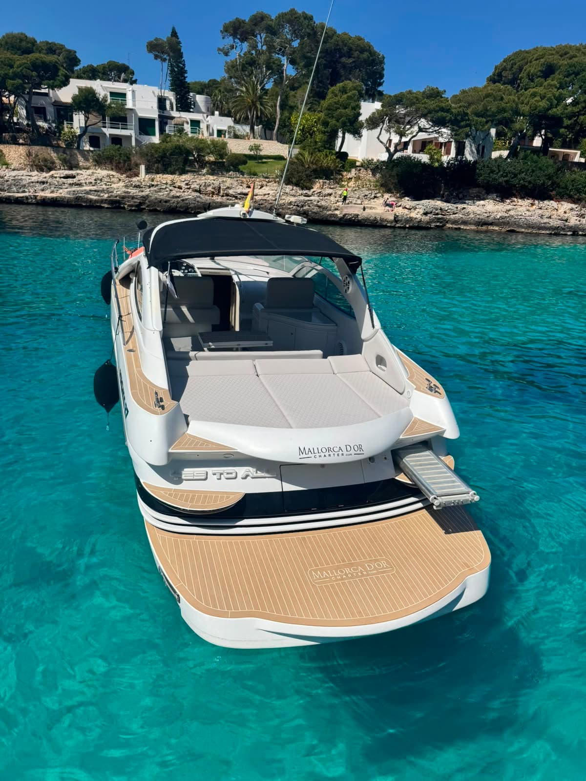 PERSHING 37 SPORT YACHT