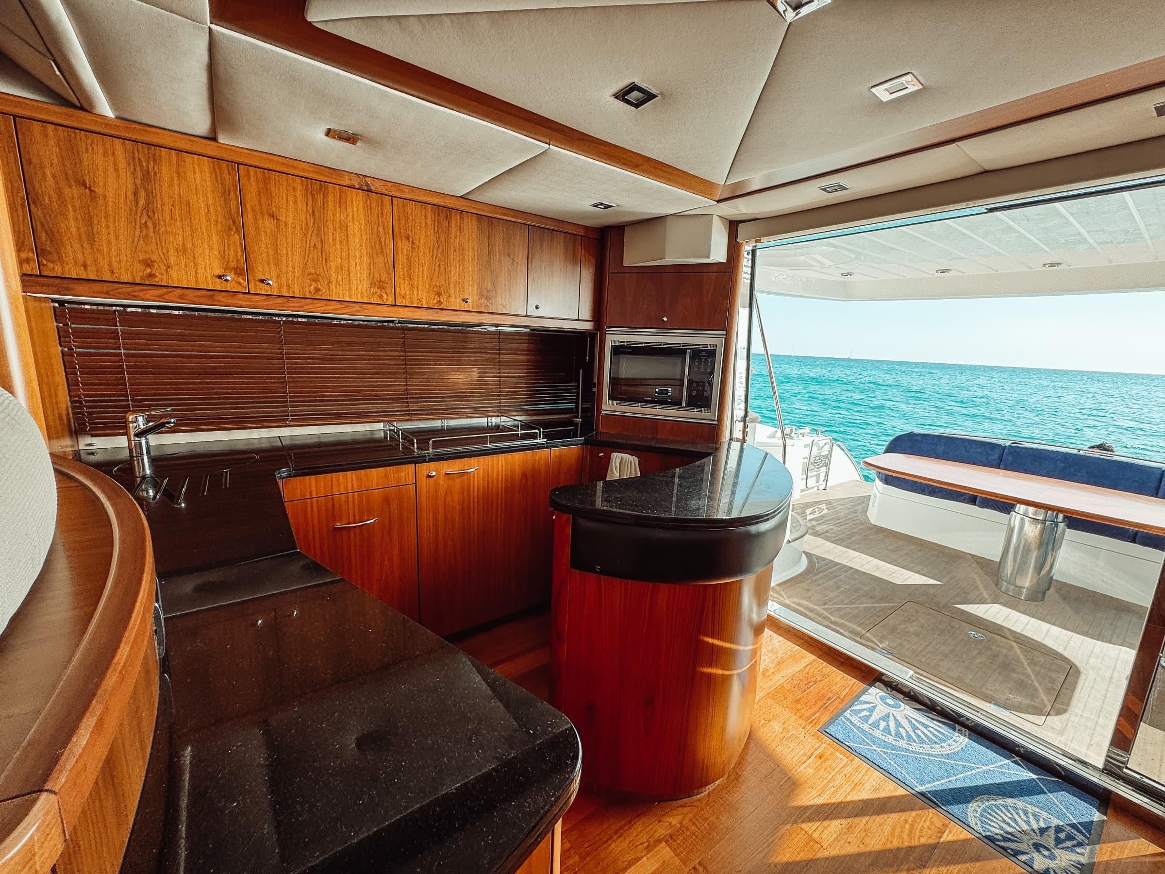 SUNSEEKER MANHATTAN 66 | TAPIA BAY